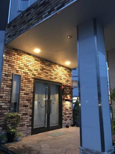 西条市で住宅ローンで建てた美容室写真