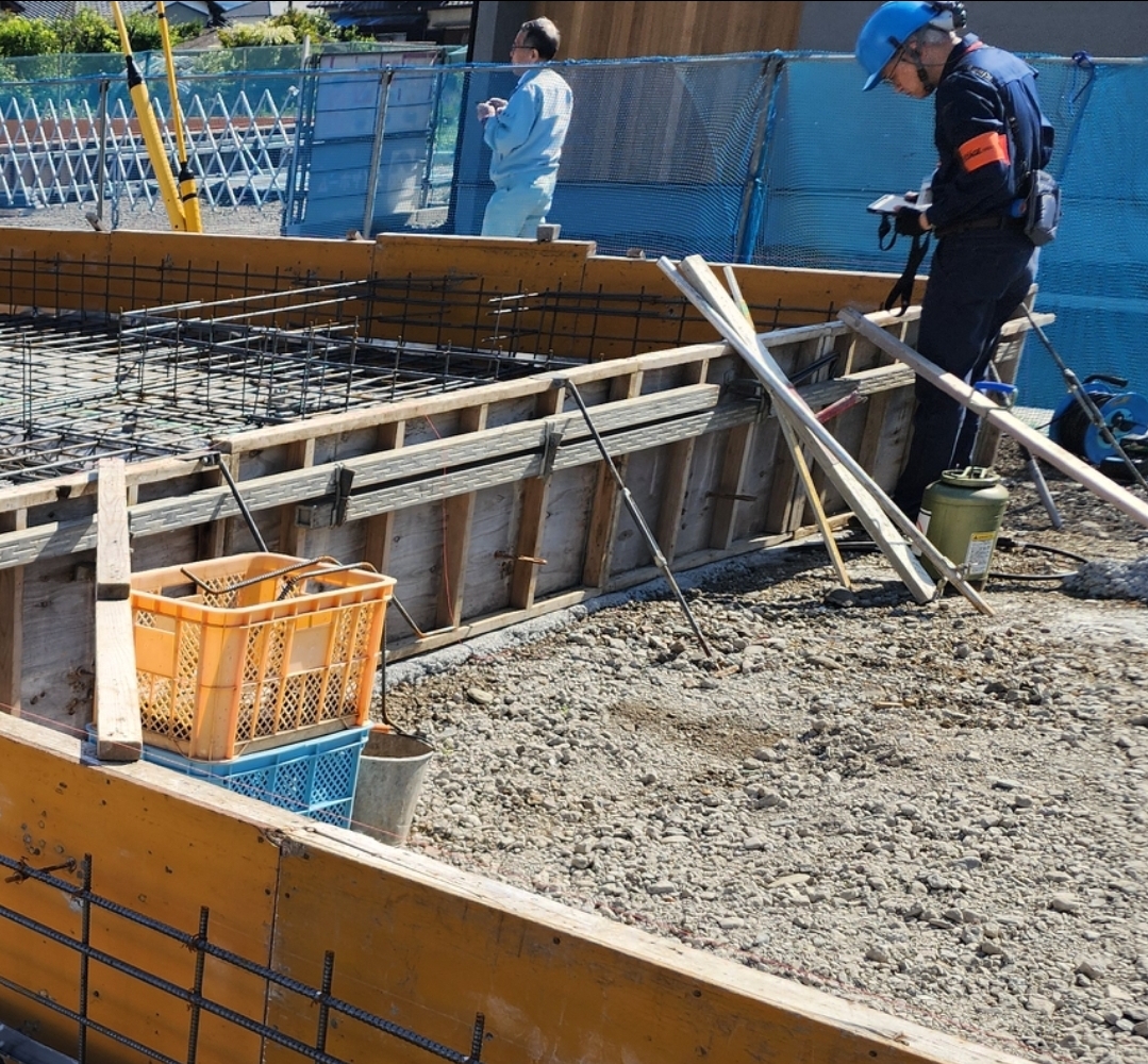 見えなくなるからこそ大切です。新居浜市で基礎工事中！